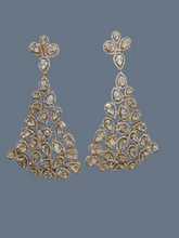 Load image into Gallery viewer, Princess Earrings