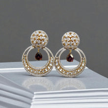 Load image into Gallery viewer, Sparkling round
