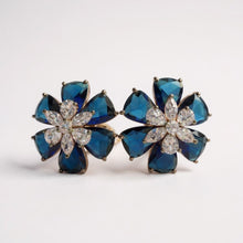 Load image into Gallery viewer, Blue Flower
